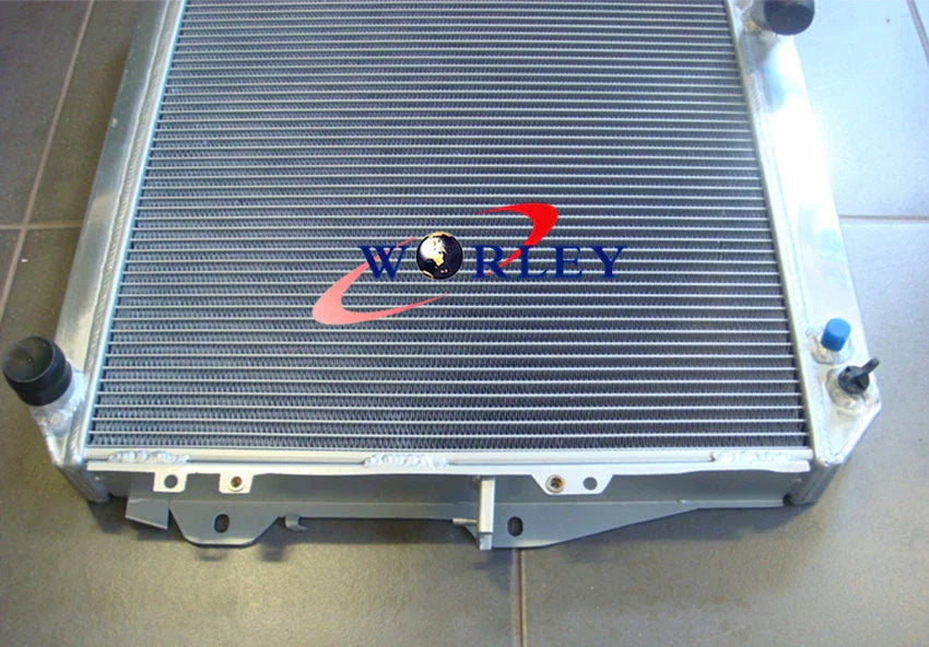 52MM Aluminum Radiator for Toyota Surf Hilux LN130 (1988-1997) + 14" Fan