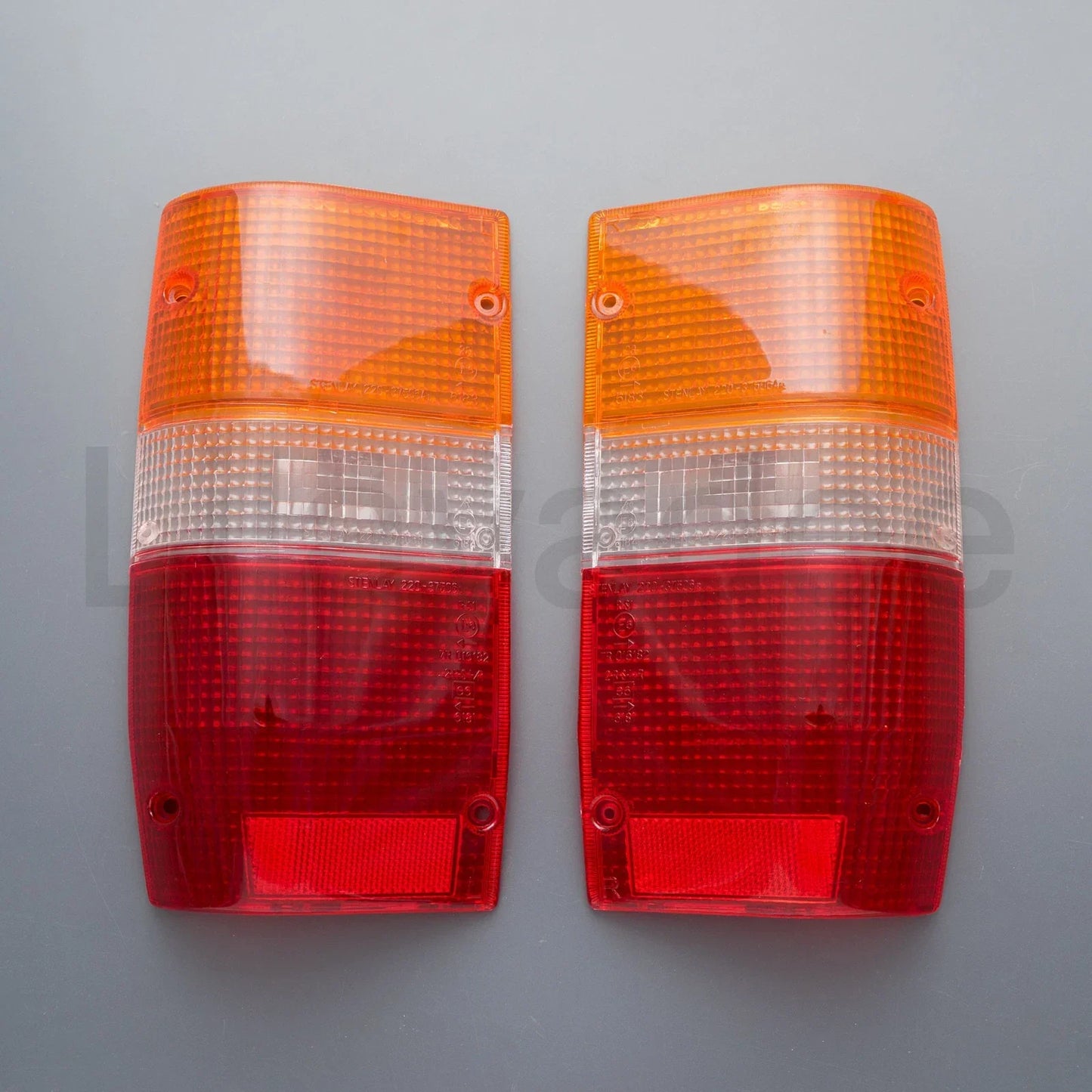 Mitsubishi L200 Mighty Max Triton Dodge D50 Taillight Lens (1986-1996)