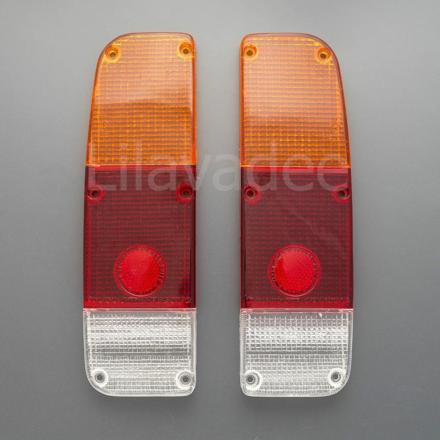 Toyota Hilux RN20 RN25 Tail Light Lens Pair for Pickup Truck (74-78)