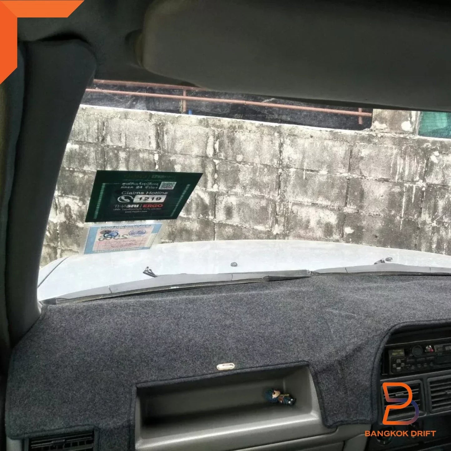 Grey Black Dash Mat Carpet Cover for Holden Rodeo Isuzu Ute (1997-2003)