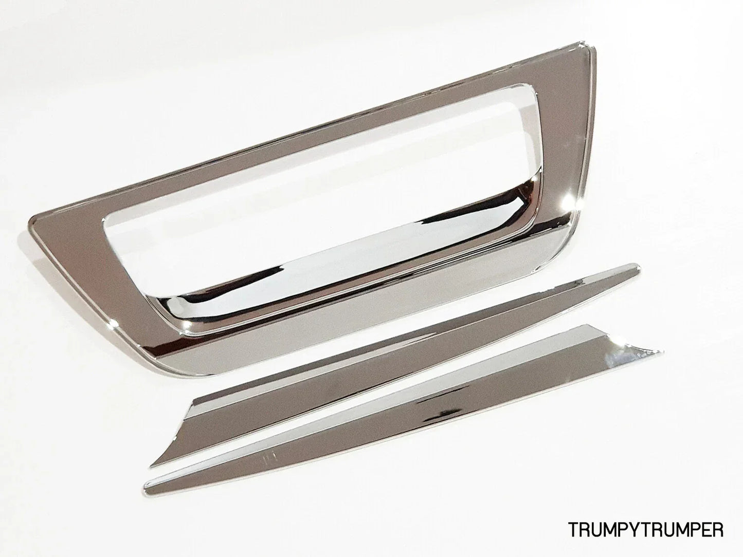 Chrome Tailgate Handle Cover & Trim for Isuzu D-Max Ute (2020-2021)