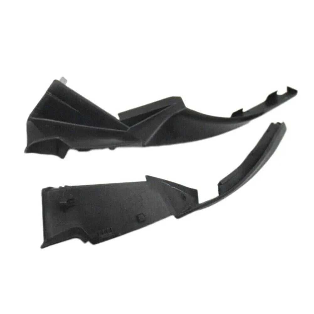 1 Pair / Plastic Windshield Wiper Cowl Cover / Nissan Kicks (2016–2020)
