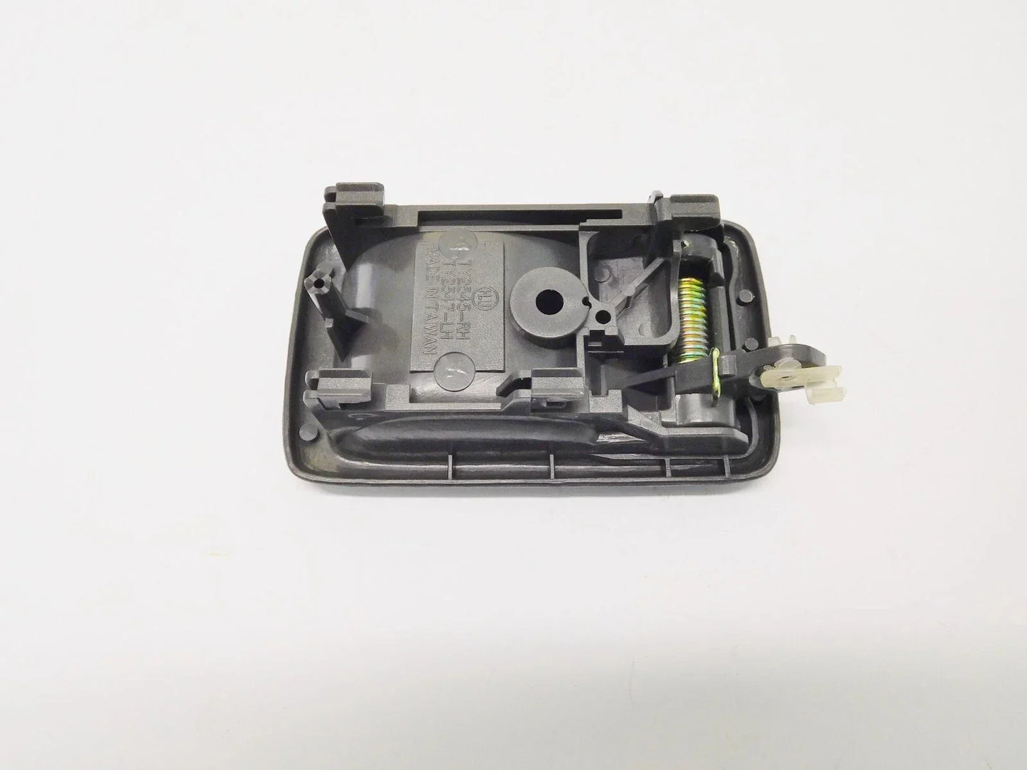 Grey Inner Right Hand Front Door Handle for Hilux LN172 4WD (1997-2005)