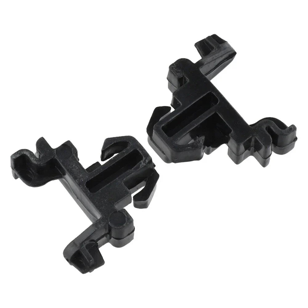 Headlight Panel Retainer Clip for Toyota Tacoma Prerunner & 4WD (1998-2000)