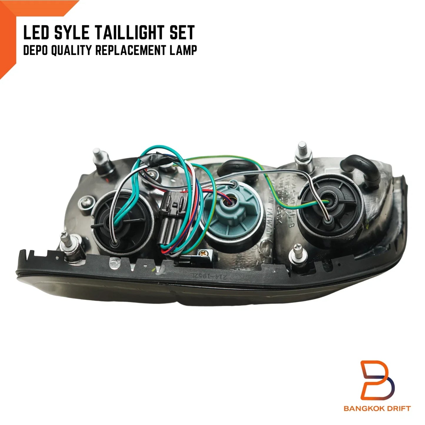 DEPO LED Tail Lights for Mitsubishi Triton MK Ute 1995-2004 Clear