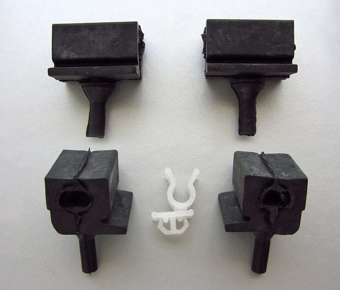 Hood Bonnet Bumper Rod Clamp for Nissan Datsun 620 Ute Pickup Truck (1972-1979)