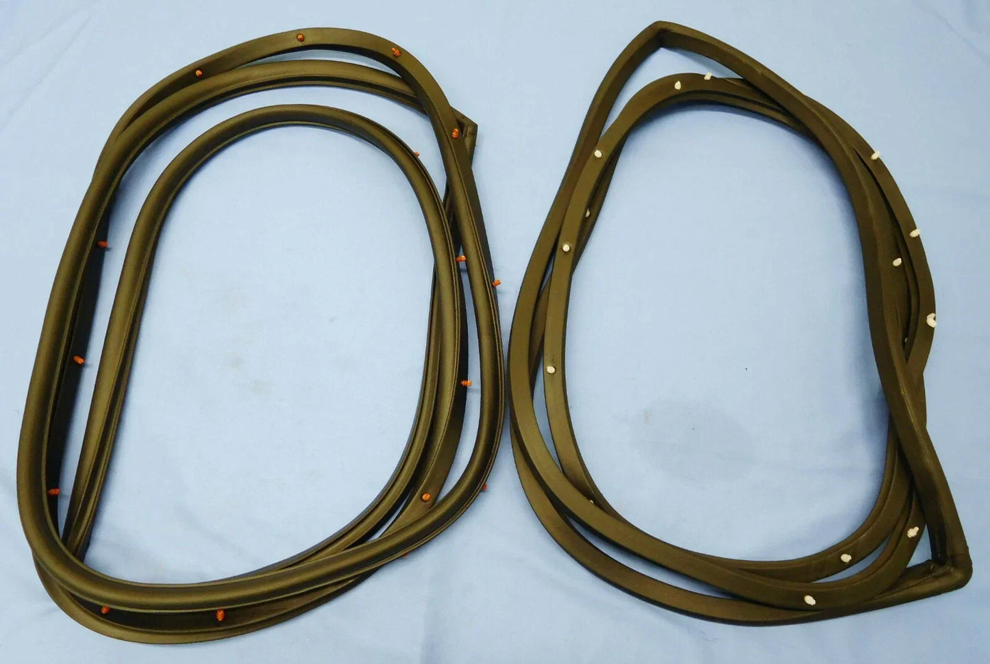 LH & RH Door Rubber Seals for LandCruiser HZJ75 Trays & Utes (1990-1998)
