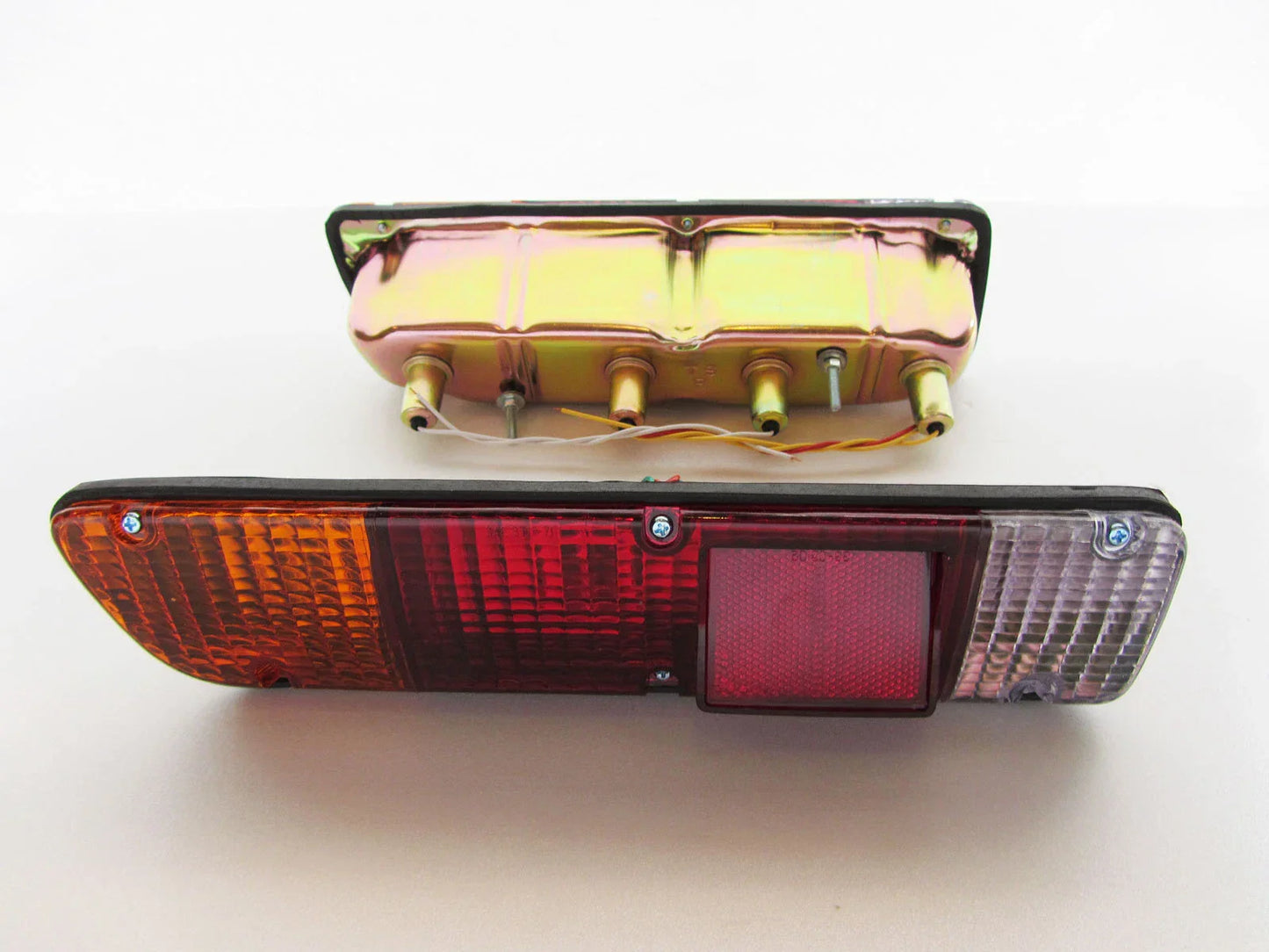 New Tail Lights for Datsun 620 (1972-1979) - 2 x Taillights
