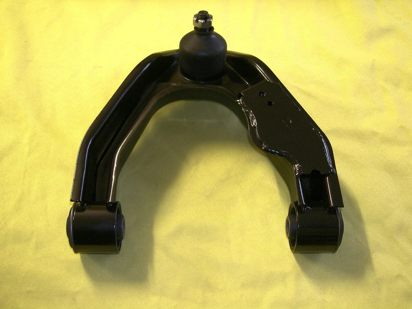Front Right Upper Control Arm for Nissan Navara D22 4WD (1997-2004)
