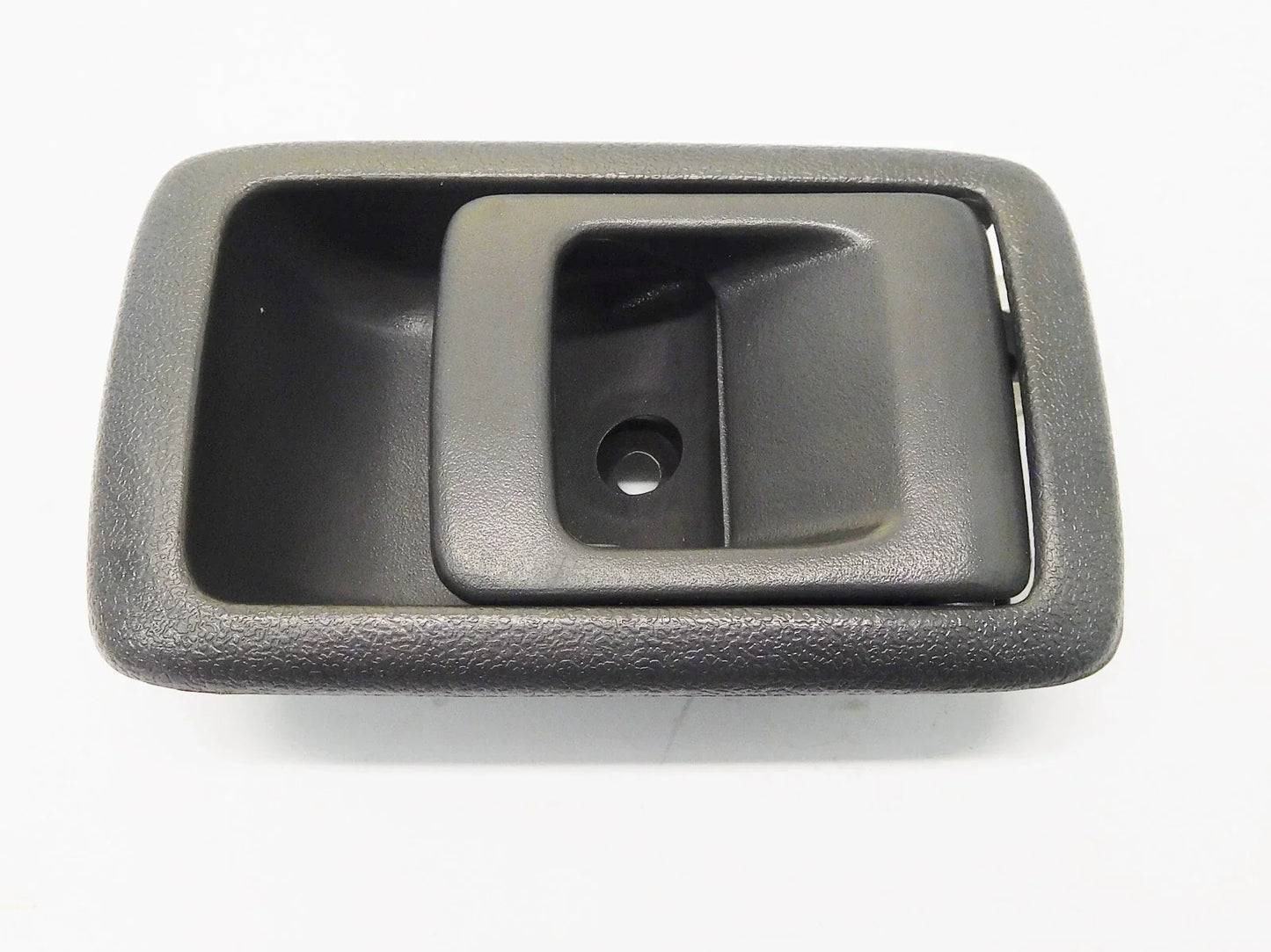 Grey Inner Right Hand Front Door Handle for Hilux LN167 4WD (1997-2005)