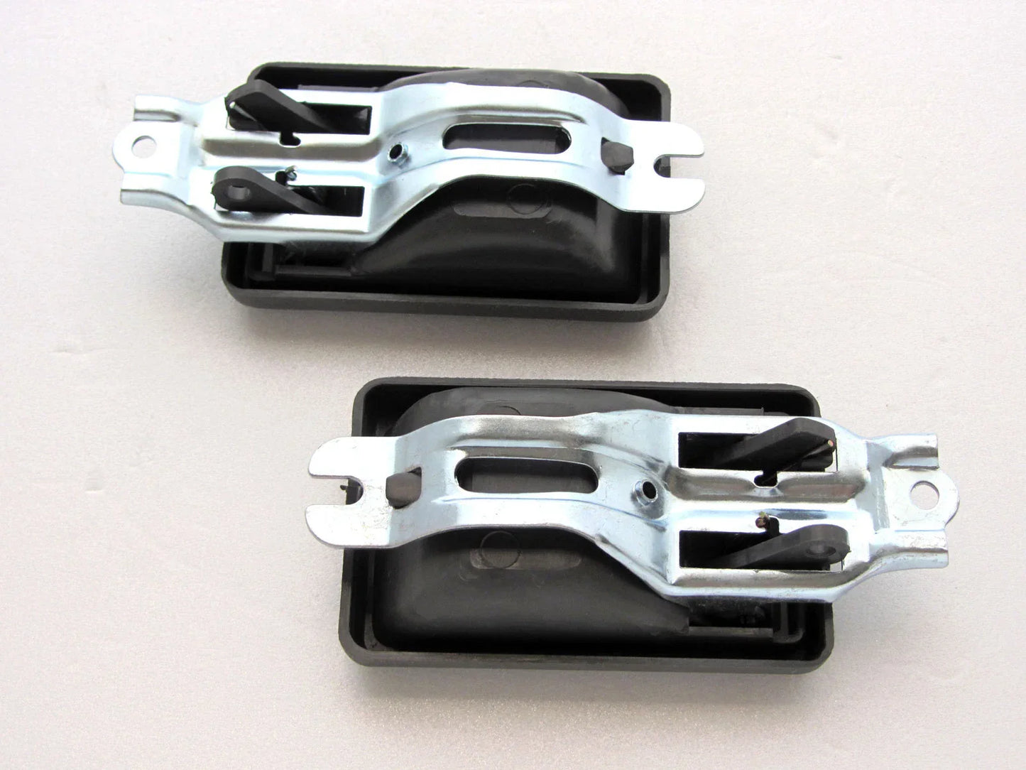 Inner Door Handles for 1983-1988 Toyota Hilux LN50 RN55 LN56 YN58R (2x)