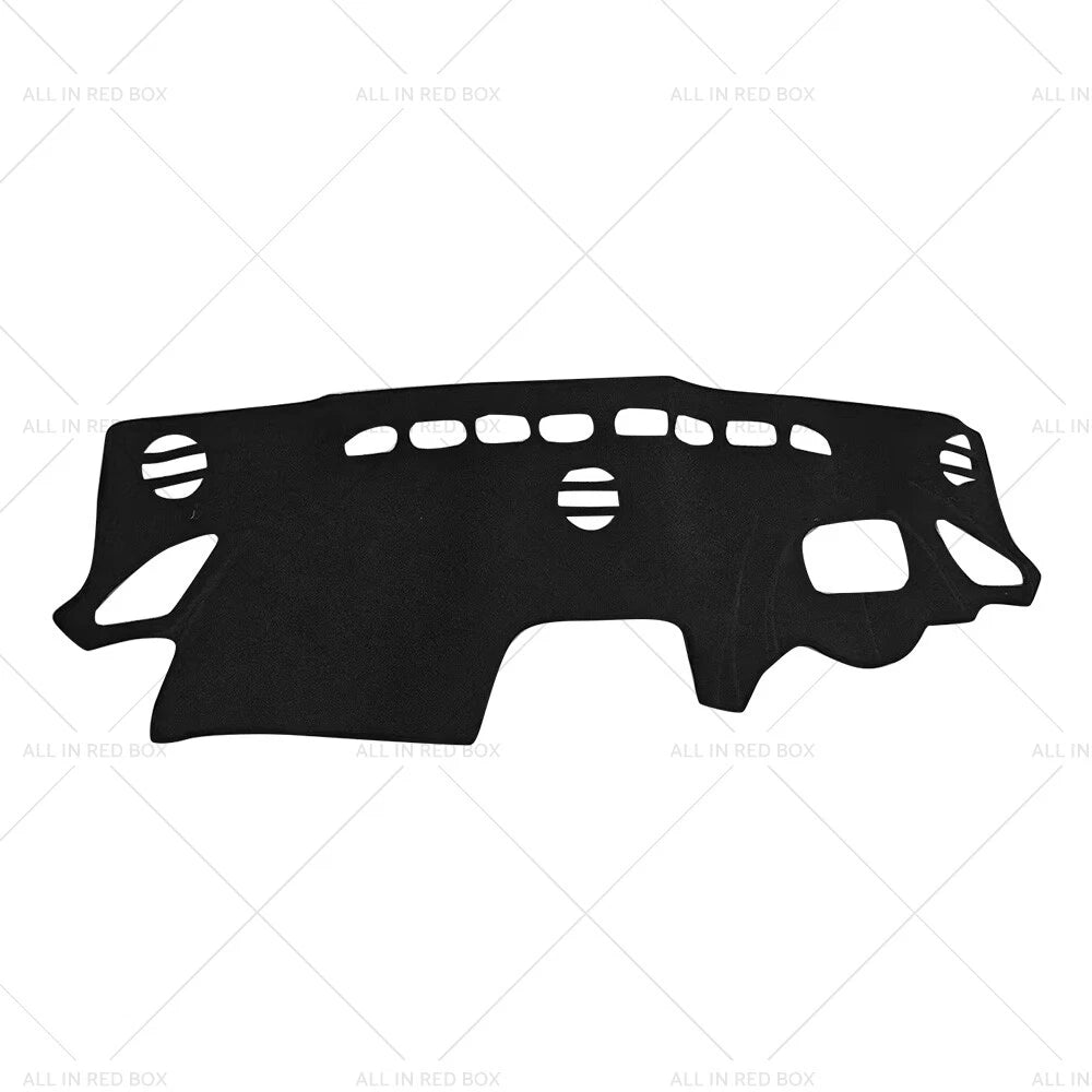 Dash Mat for Mazda 3 SP25 GT Astina with HUD (2014-2017)