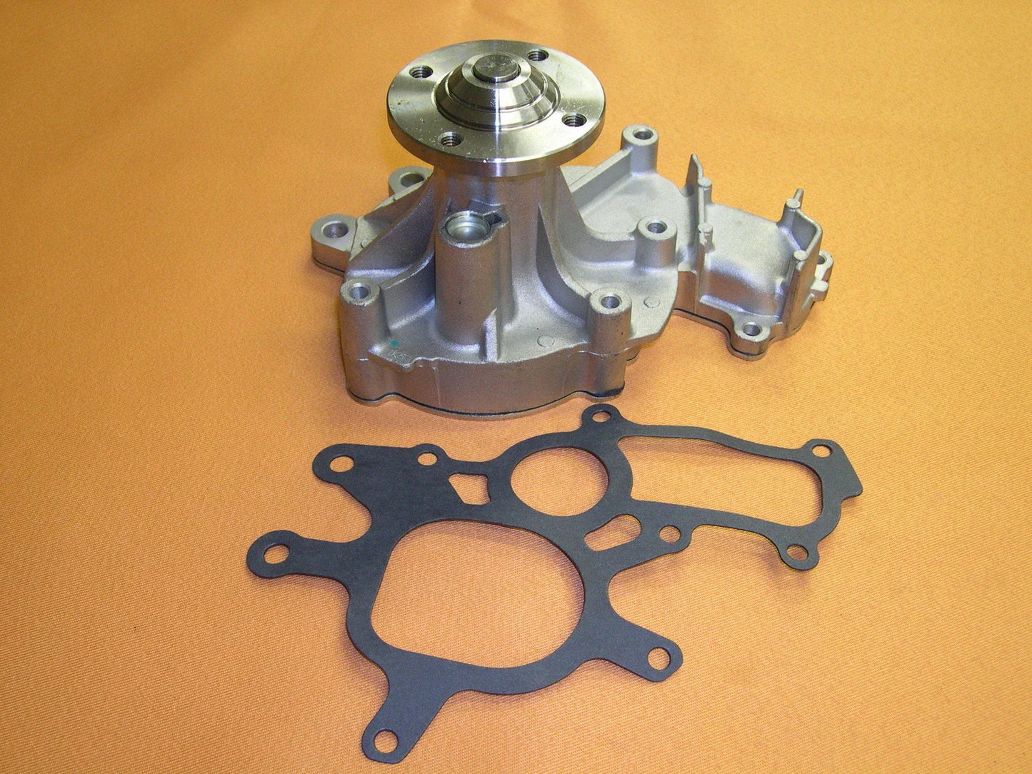Water Pump for Toyota Hiace 2KD-FTV 2.5L Turbo Diesel (2008 - Present)