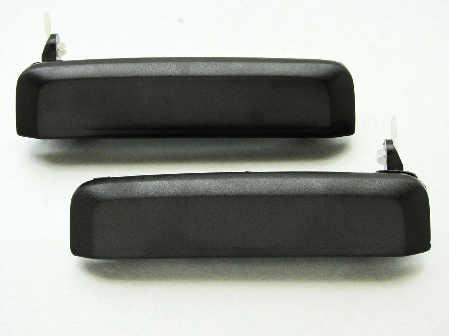 Black Outside Door Handle for Nissan Navara D21 Hardbody Pickup (1986-1997)