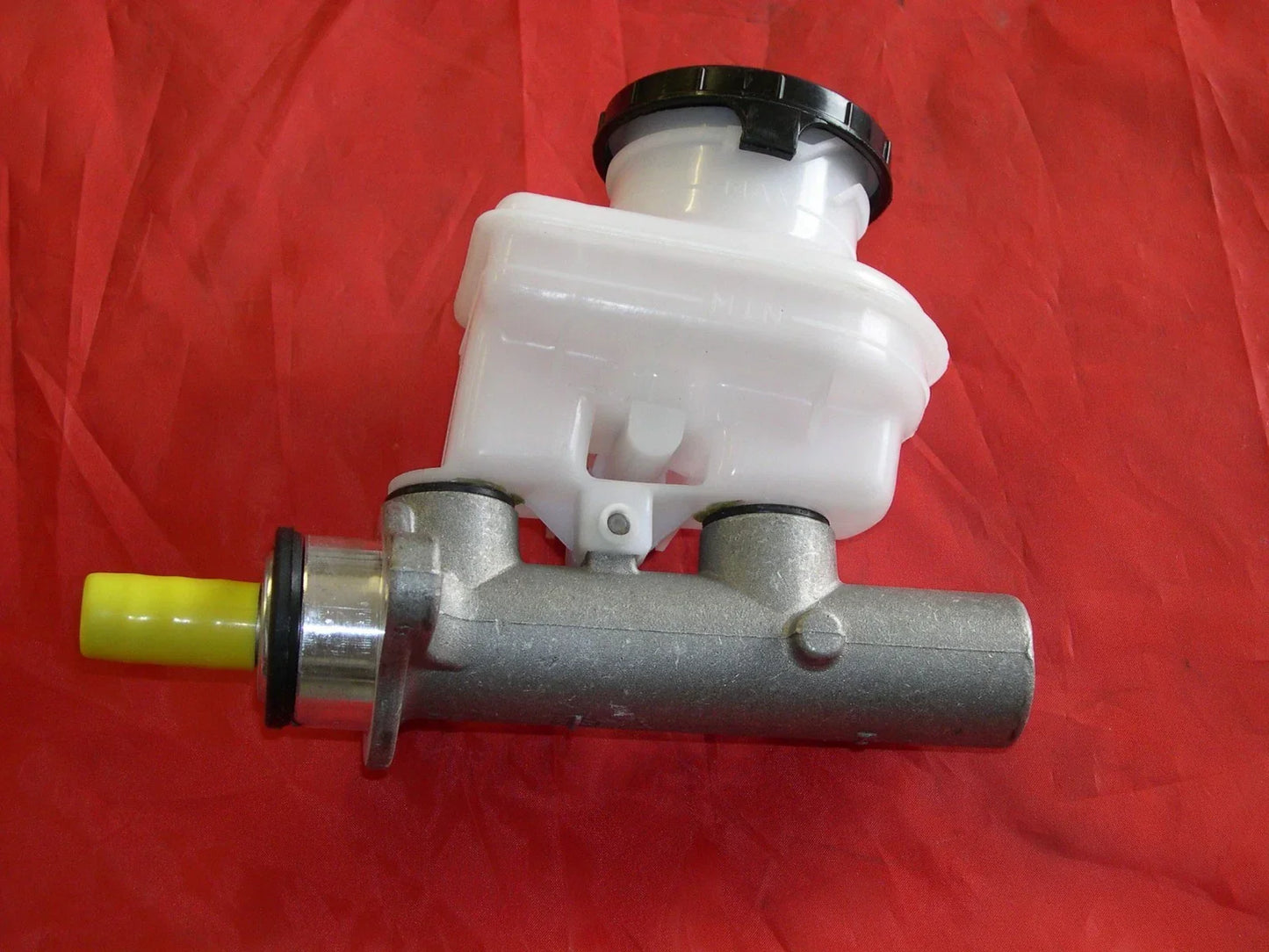Brake Master Cylinder for Isuzu D-Max 4x4 (2007-2012)