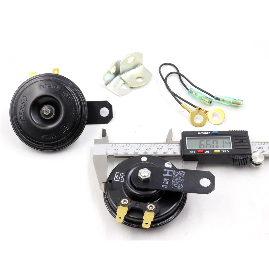 12V Denso Horn Set for Toyota Hilux 1968-1997
