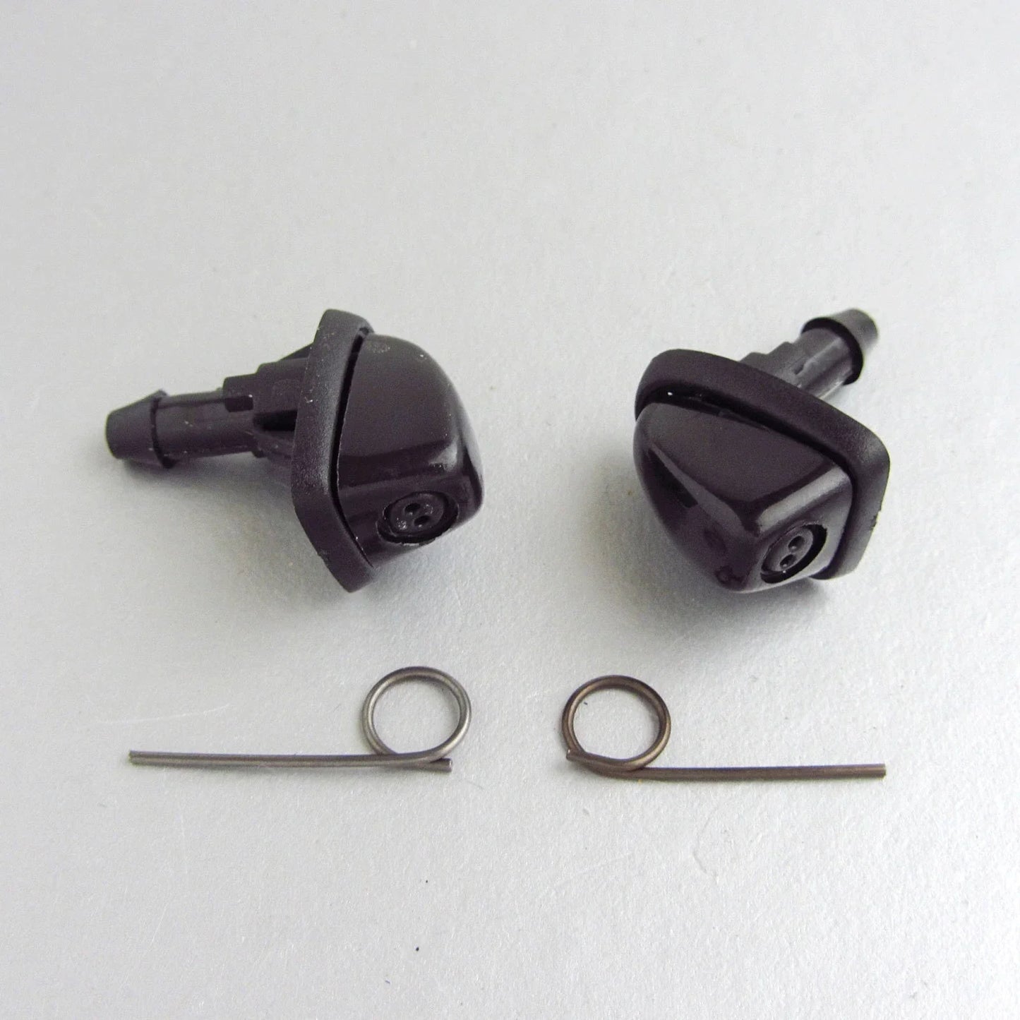 2 x Windshield Washer Nozzle Jets for Nissan Navara D21 (1986-1997)
