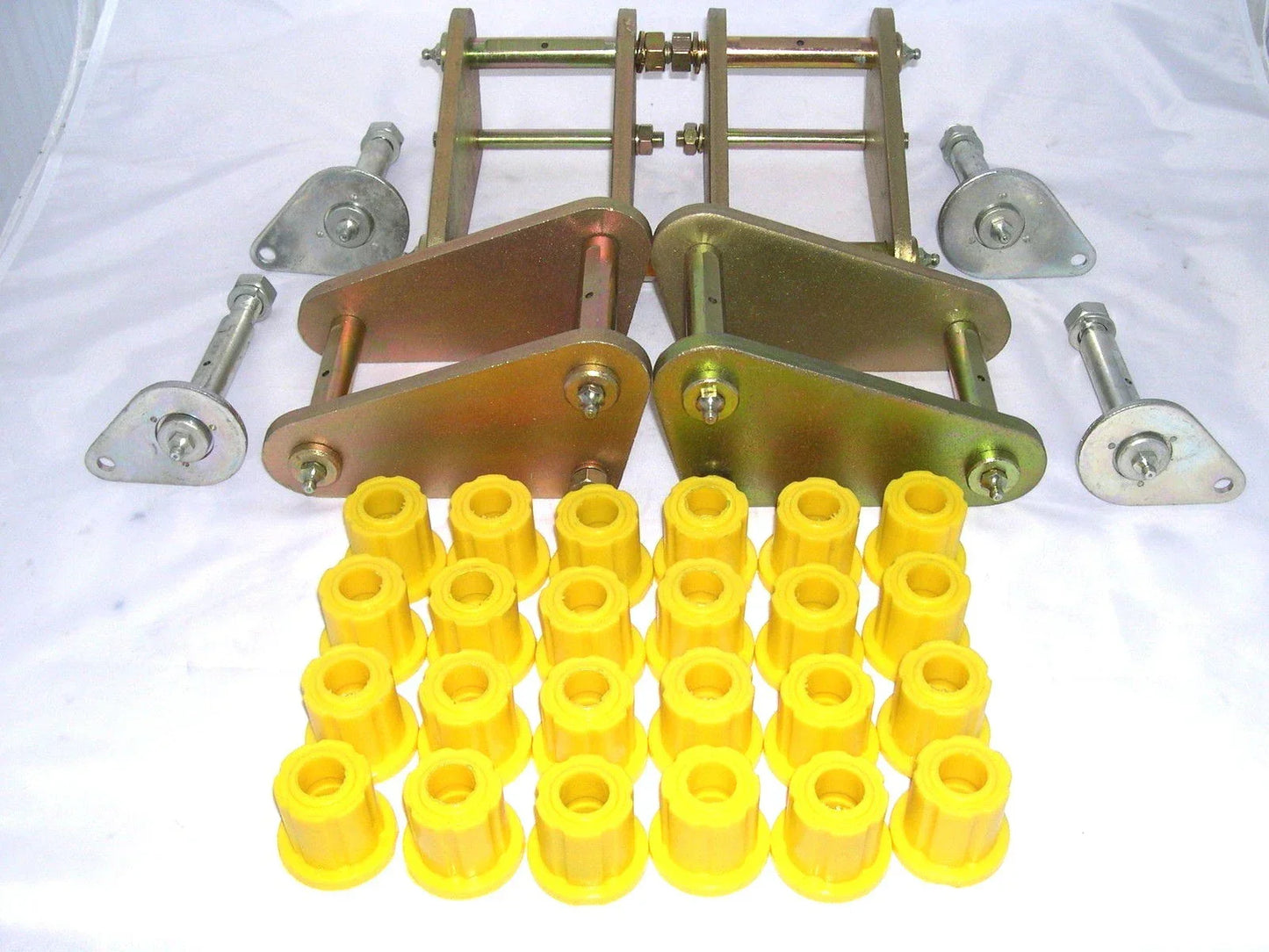Extended Front & Rear Shackles + Pin & Bush Kit for Land Cruiser FJ75 HJ75 HZJ75