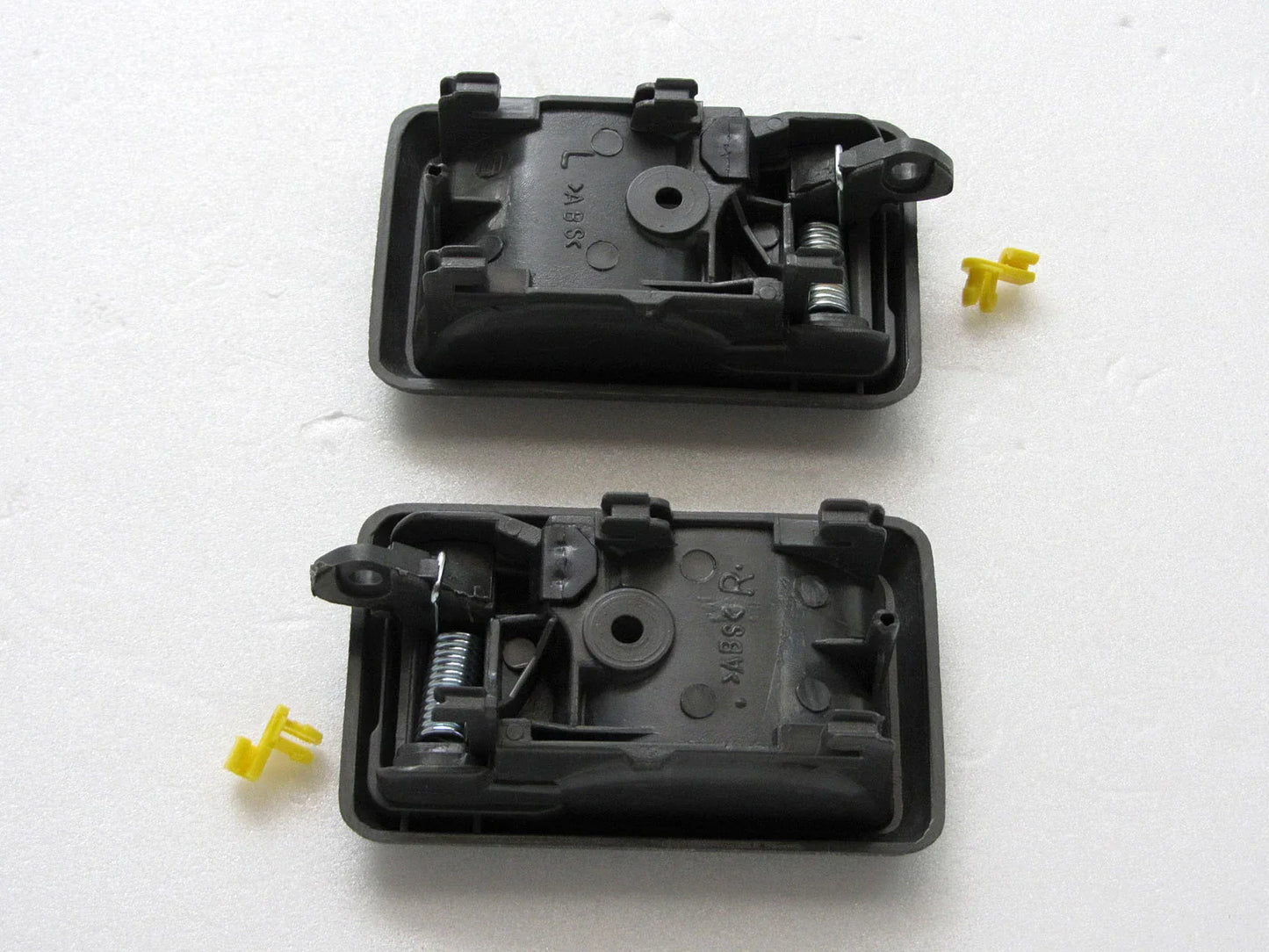 Inner Door Handles for 88-97 Toyota Hilux 5th Gen Mighty-X YN80 RN85 RN90 (88-97)