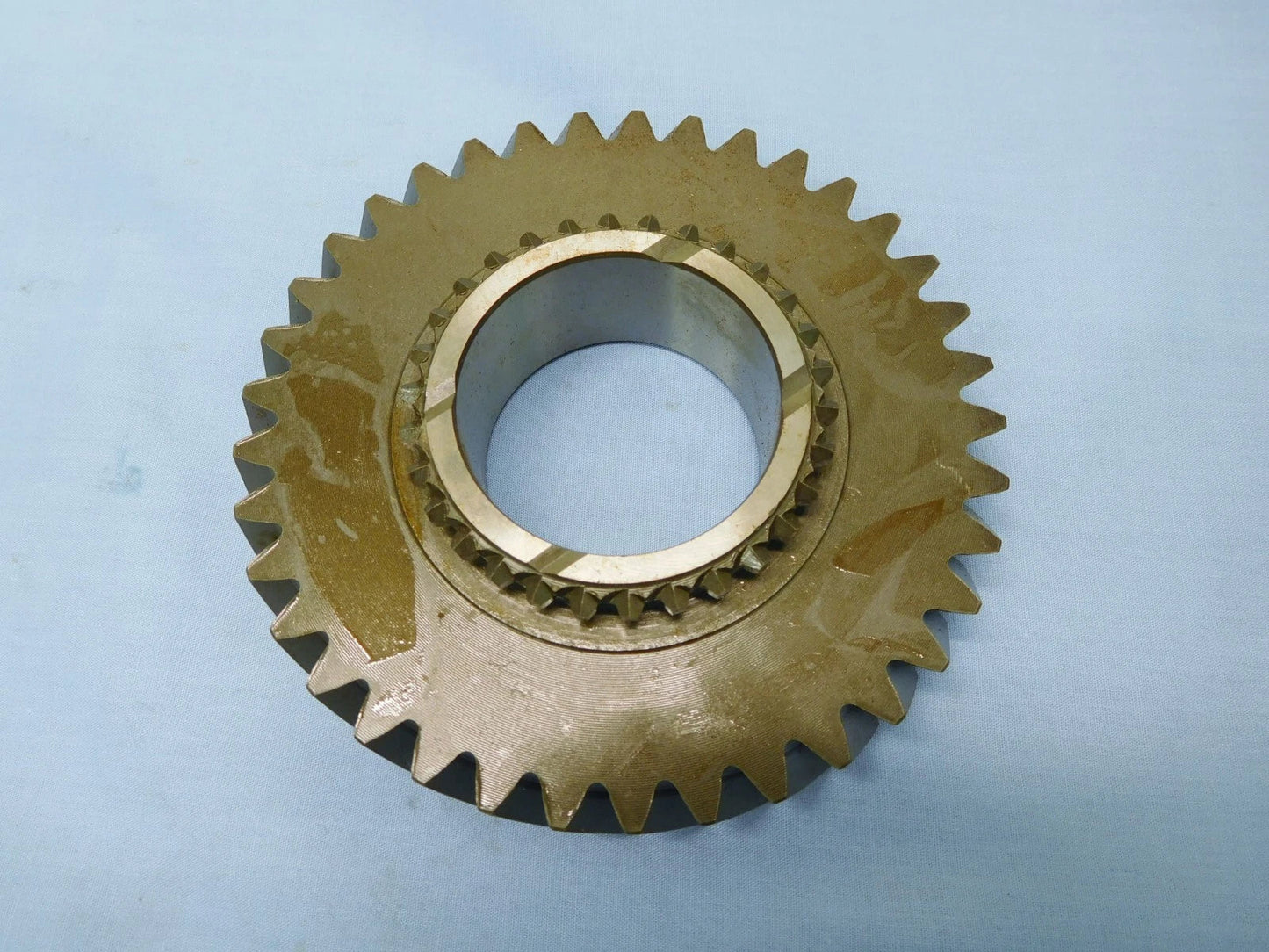 Genuine Transfer Case Low Gear for Toyota Hilux LN65 LN106 LN107 (1988-1997)