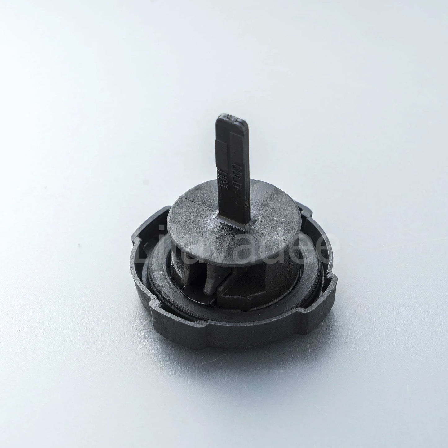 Power Steering Fluid Cap for Nissan Navara D21, Pathfinder (1997-2004)