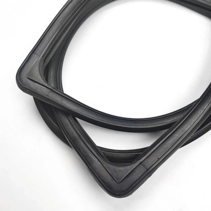 Rear Windshield Rubber Seal Weatherstrip Fits Datsun Sunny KB210 2Door Coupe D09