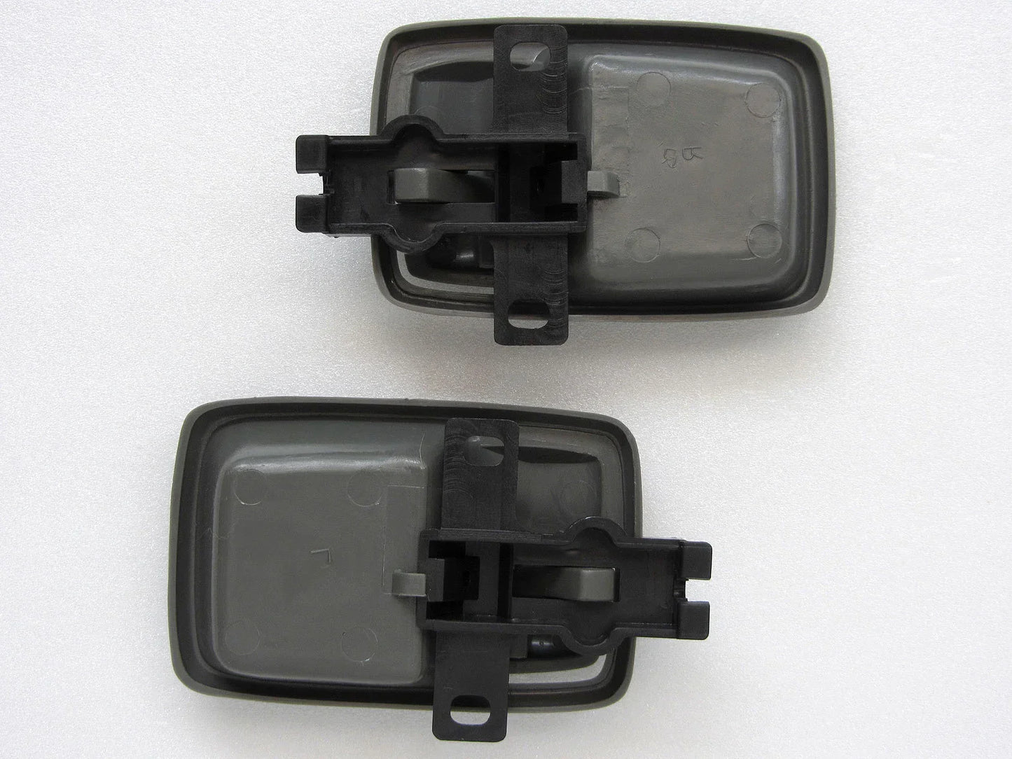 Inner Door Handles for 89-01 Isuzu TFR Holden Rodeo - Grey (1989-2001)