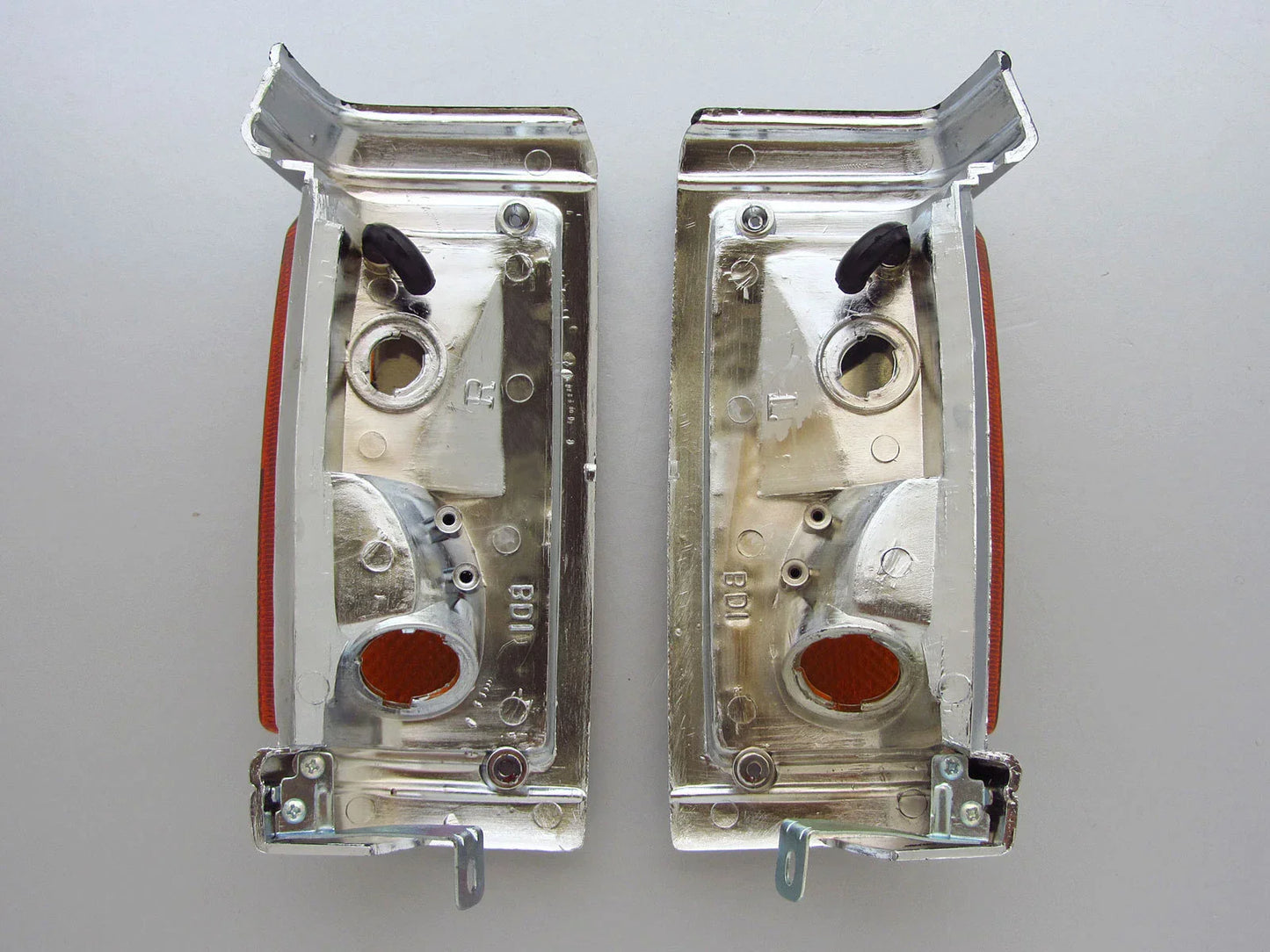 Chrome Corner Light Signal Indicators for Nissan Navara D21 (1990-1992)