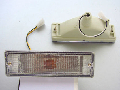 Clear Bumper Bar Indicator Lights for Nissan Navara D21 (1986-1997)