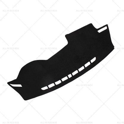Non-Slip Dash Mat Cover for Volkswagen Golf MK7 (2011-2019)