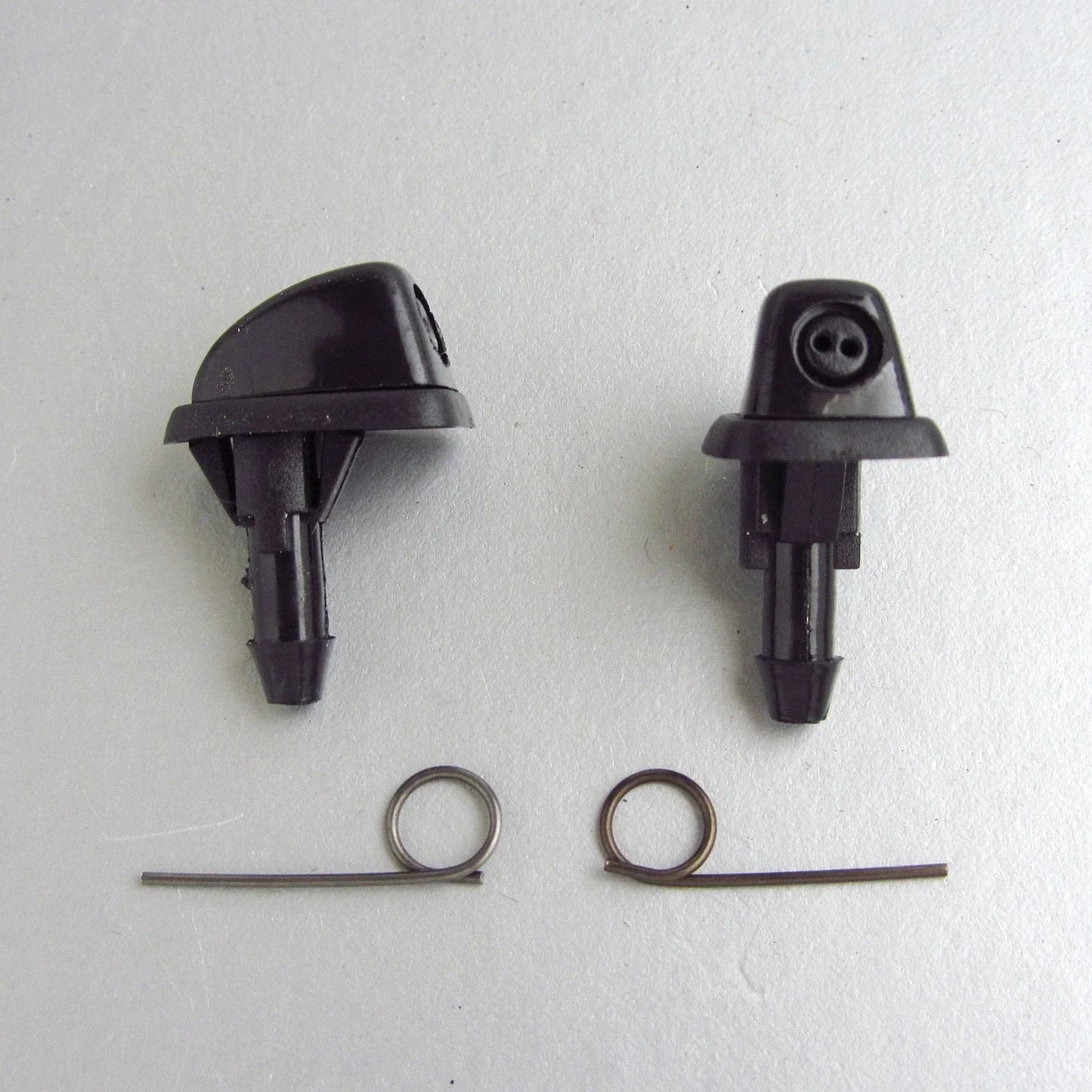 2 x Windshield Washer Nozzle Jets for Nissan Navara D21 (1986-1997)