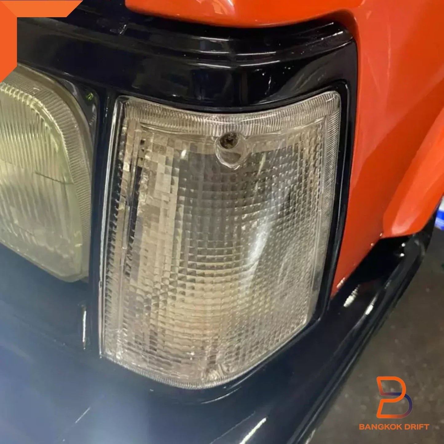 Clear Lens Corner Turn Signal Light Set for Mazda B-Series Ute (85-98)