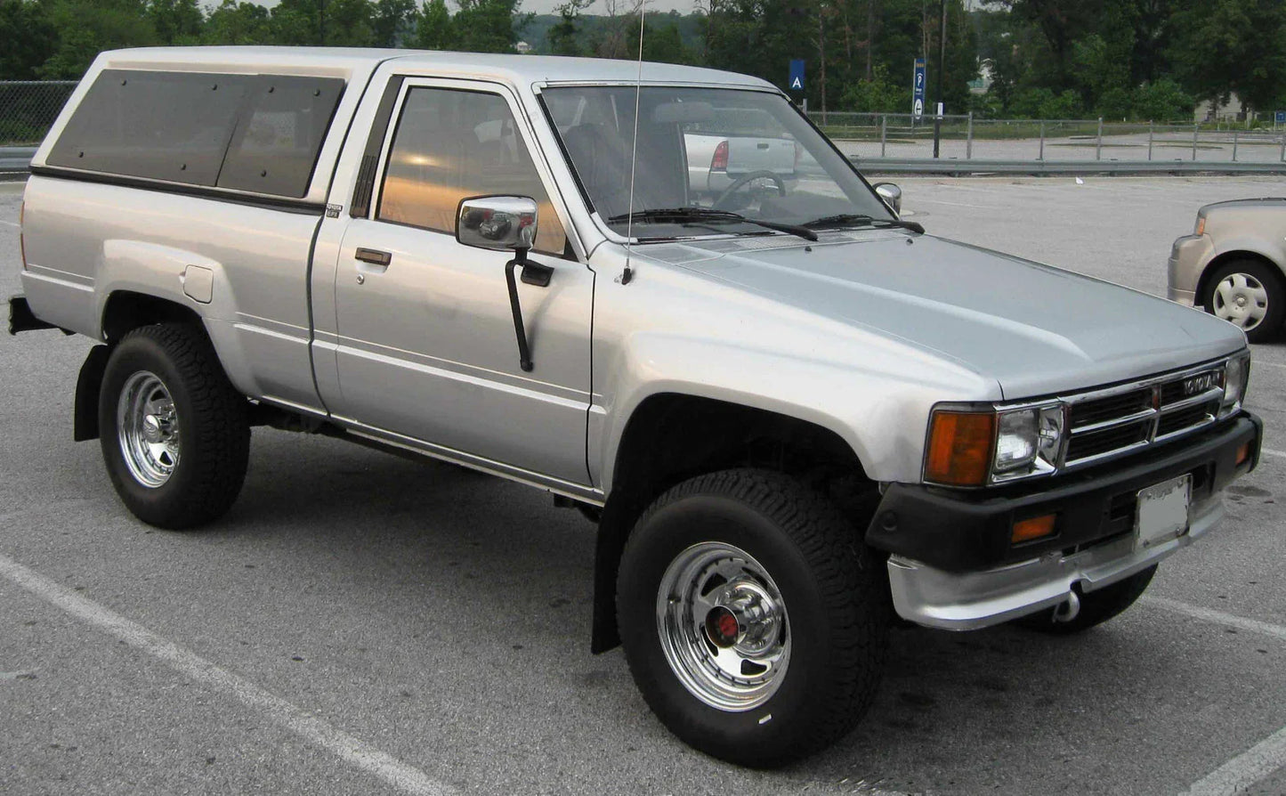 Crystal Clear Bumper Bar Indicator Lights for 1983-1988 Toyota Hilux