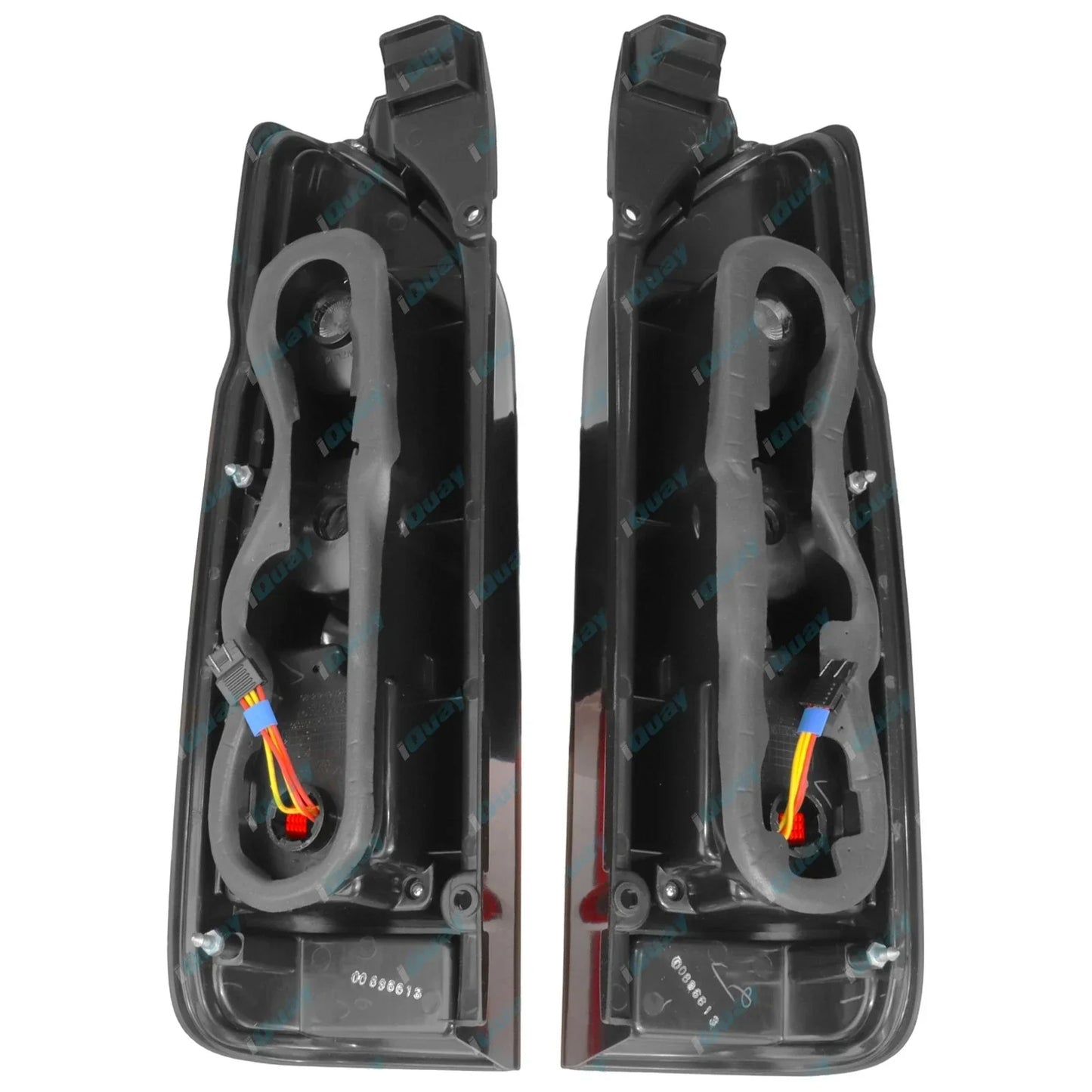 LED Tail Lights for Toyota Hiace KDH200 KDH201 KDH220 KDH221 TRH201 TRH221 04-18