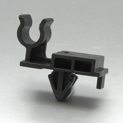 Hood Bonnet Prop Rod Support Clamp Clip for Isuzu D-Max Holden Colorado (2008-2012)