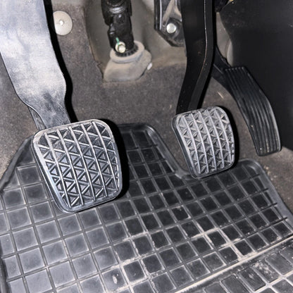 Clutch Brake Pedal Rubber Pad Cover Replacement for Vauxhall Astra J (2010–2015)