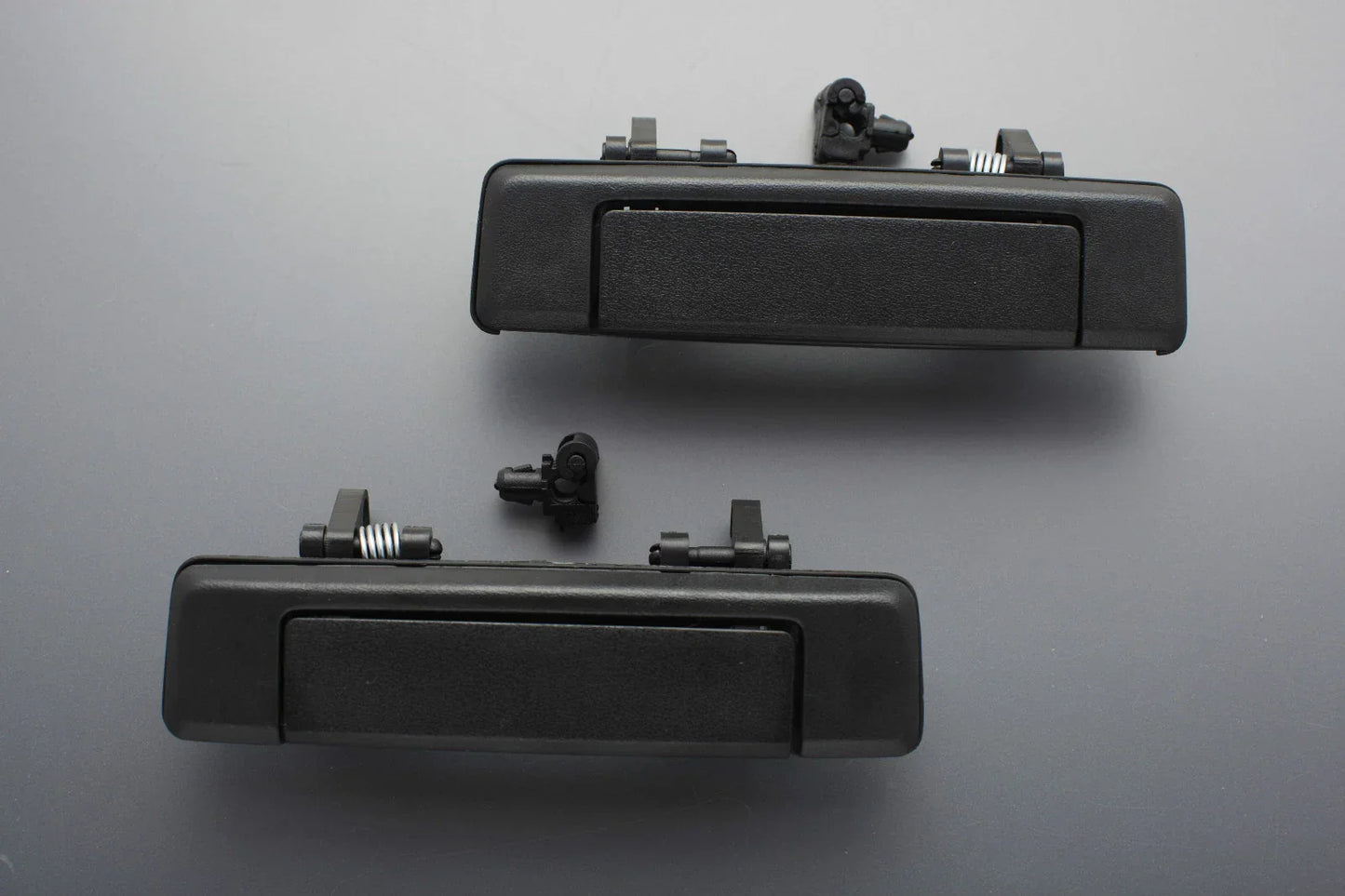 Black Door Handles 2 x for 85-98 Ford Courier Mazda Bravo B2000 B2200 B2600
