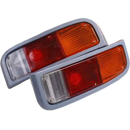 Tail Light Rear Lamp +Bulb Pair Fits Toyota Hilux RN20 RN25 Ute Truck 1974-78