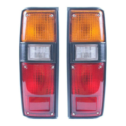 Pair Tail Lamp Rear Lamp Fits Toyota Hilux RN30 RN36 RN40 UTE Pickup 1979-83 DE