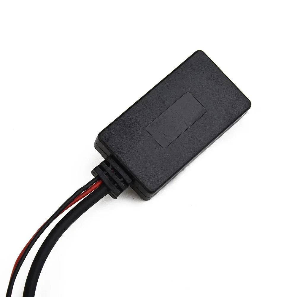 Adapter Aux Cable with Built-In Antenna for Volkswagen Touran (2003–2011)