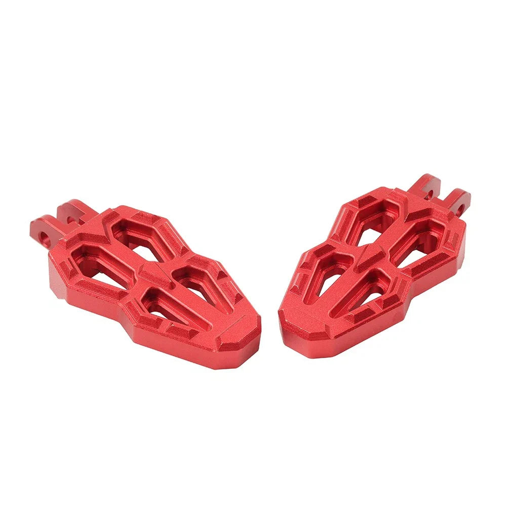 Red Front Foot Rests for Benelli TNT 600 600i 300 302S QJMotor 350 400