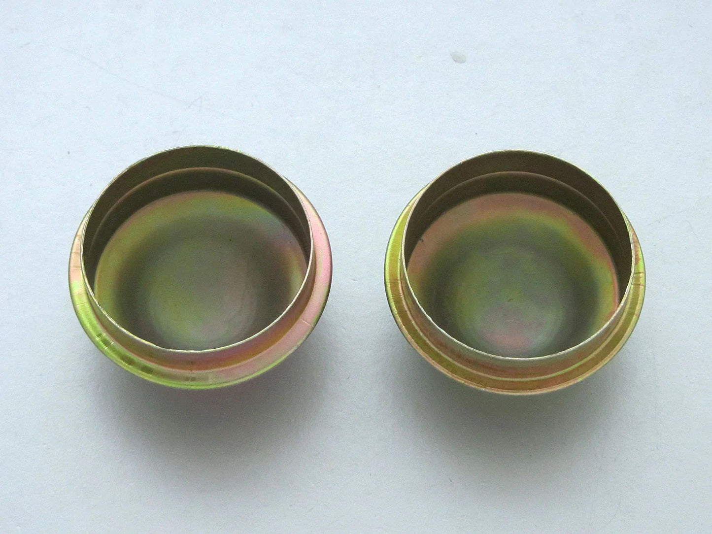Centre Wheel Hub Axle Bearing Dust Grease Cap for Nissan Datsun 720 Navara D21