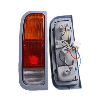 Tail Light Rear Lamp +Bulb Pair Fits Toyota Hilux RN20 RN25 Ute Truck 1974-78