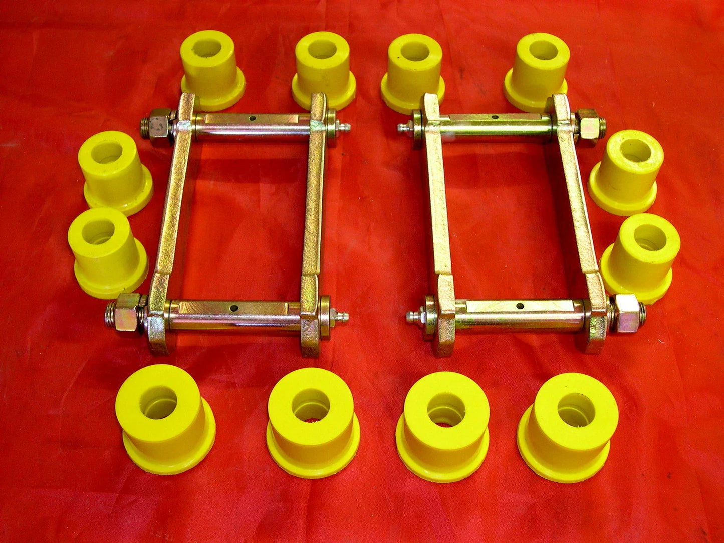 Extended Rear Spring Shackle & Bush Kit for Nissan Navara D21 1986-1996