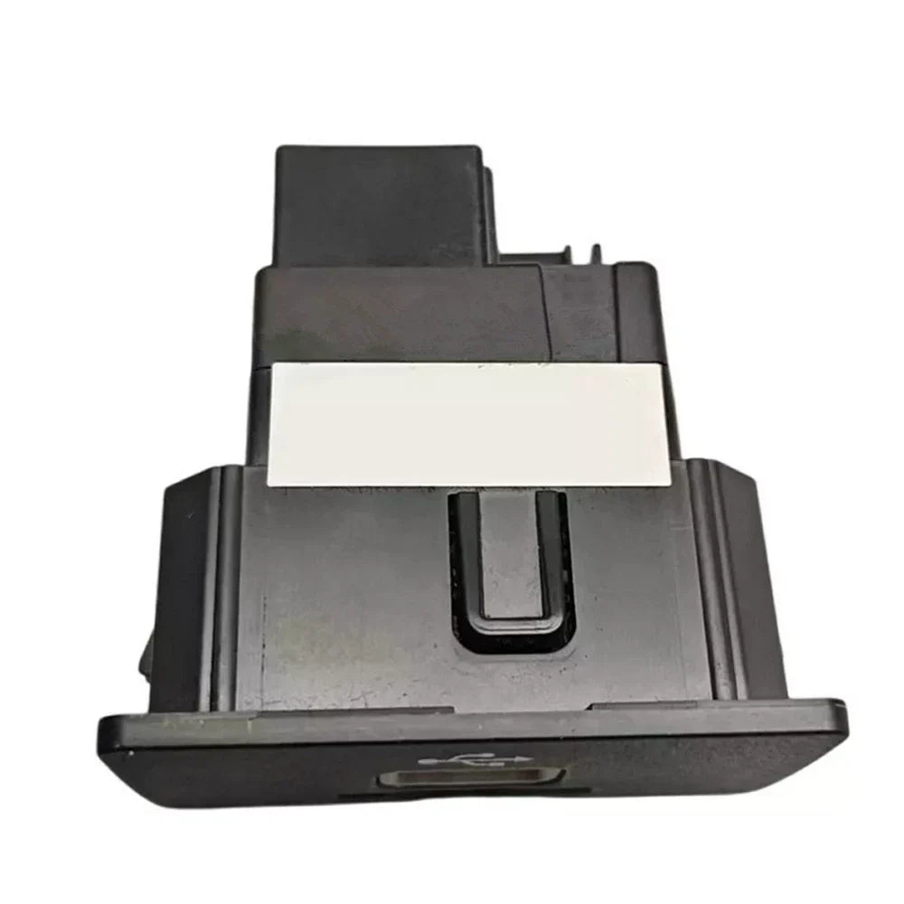 USB Media Hub for Ford SYNC 2 (2016-2018)