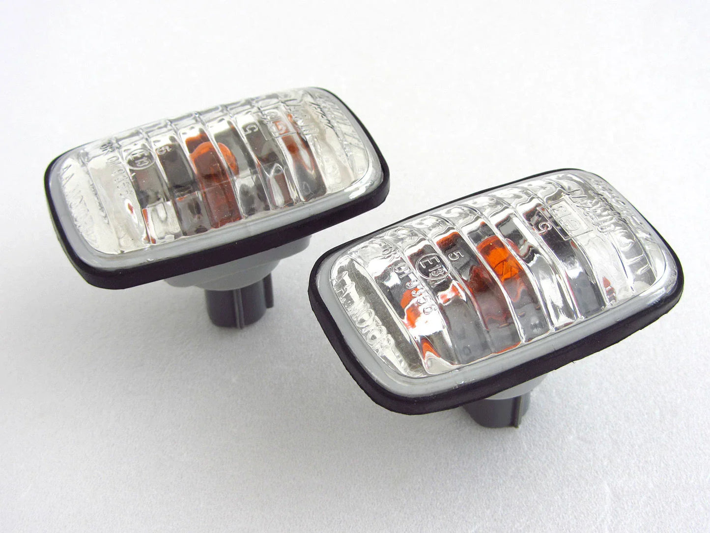 Crystal Fender Guard Repeater Side Turn Signal Light for Toyota Hilux Tiger (1997-2005)