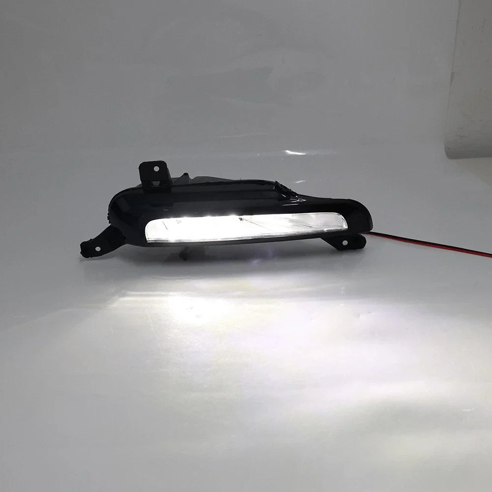 Front Fog Lamp Lights  LR072646 LR072645 for Land Rover Range Rover Evoque (2016-2019)