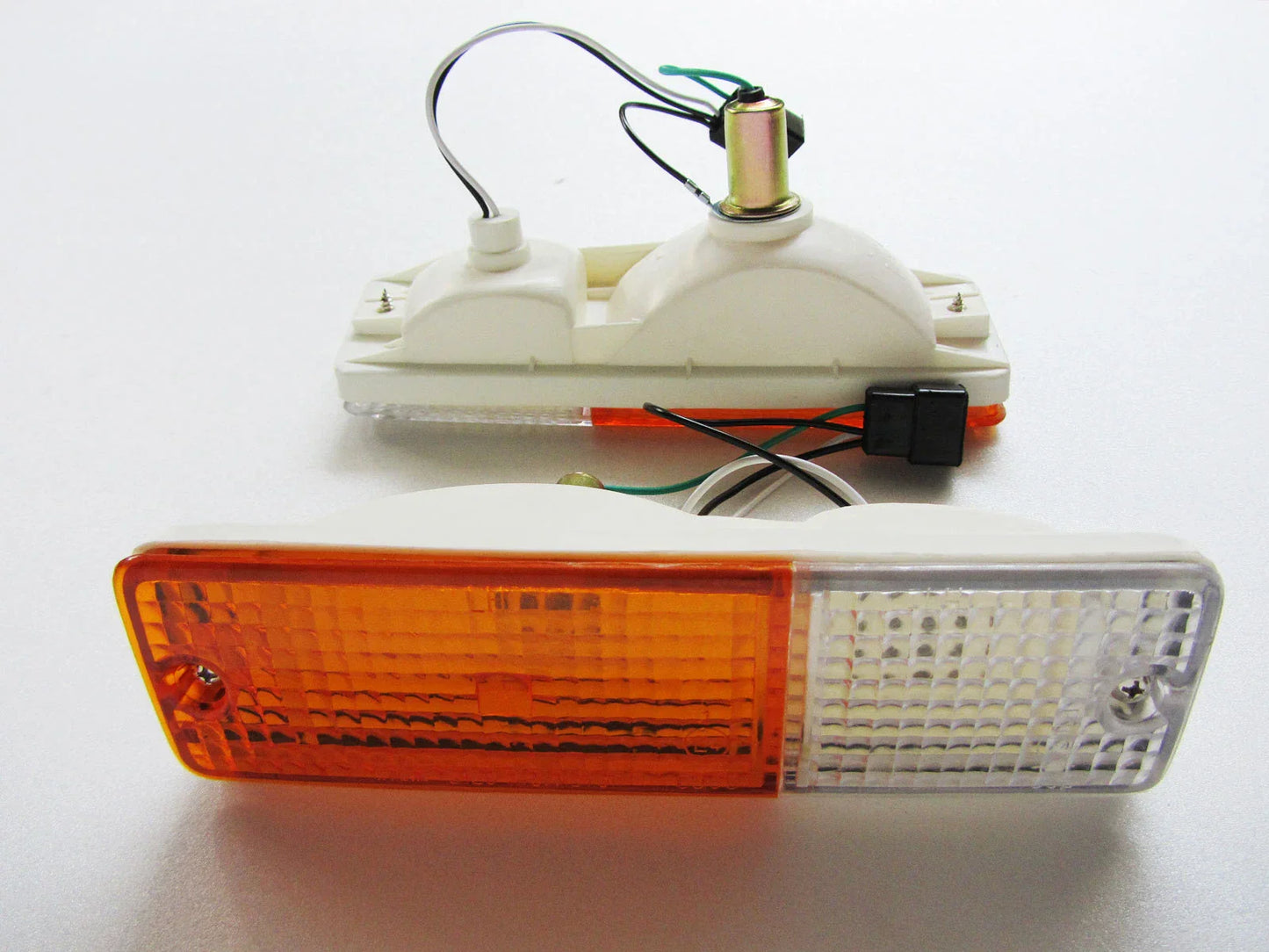 Front Parking & Signal Lights for Datsun 720 (New) 2 x 1979-1986