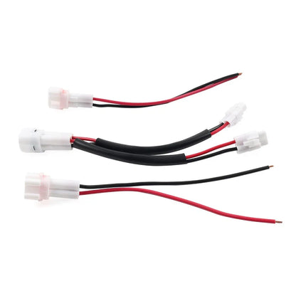 Power Outlet Splitter Plug for Yamaha XSR900 Tenere 700 MT07 MT09 (2016-2023)