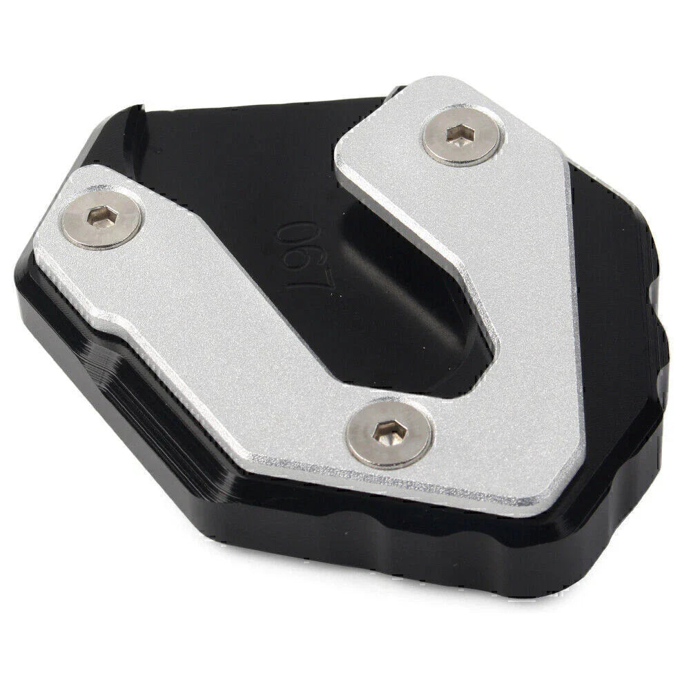 CNC Black Side Kickstand Extension Plate for Yamaha MT-09 Tracer, XSR 900